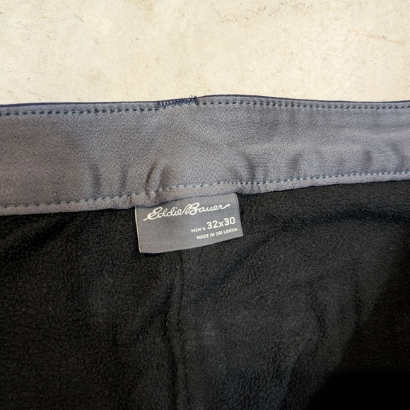 Eddie Bauer Fleece Lined Tech Pants Men's 32x30 (31x29) Navy - Picture 3 of 6